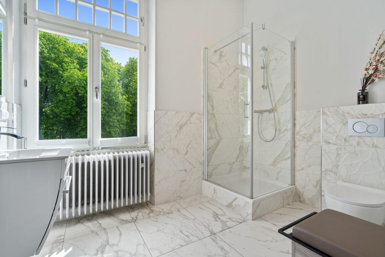 Room W Shared Bathroom&Kitchen In Luxury Villa لوكسمبورغ المظهر الخارجي الصورة