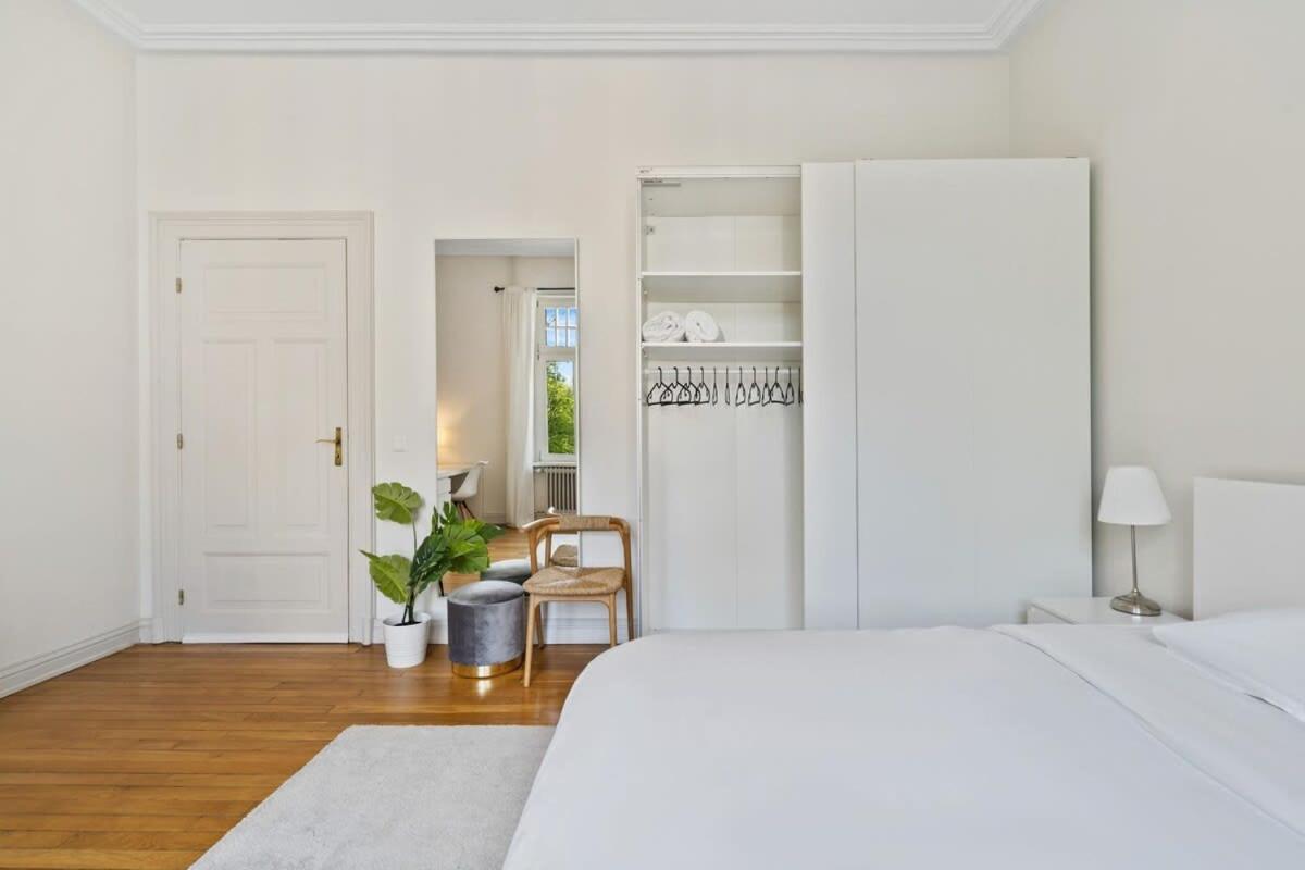 Room W Shared Bathroom&Kitchen In Luxury Villa لوكسمبورغ المظهر الخارجي الصورة